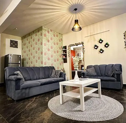 Lasa Penthouse - Vacation Or Workation 2Bhk Flat