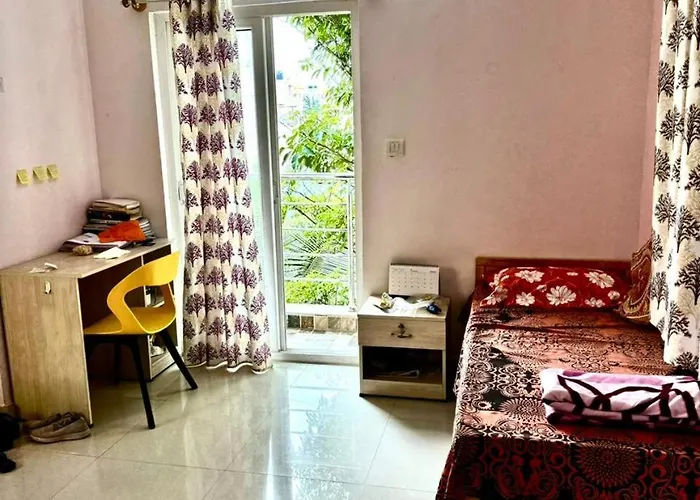 Satyas Ladies Luxury Inn