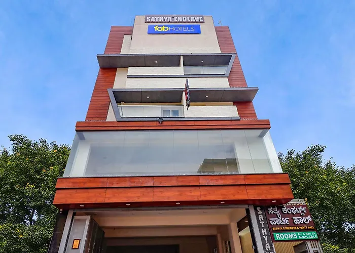 Fabhotel Sathya Comforts - Nr Commercial Street
