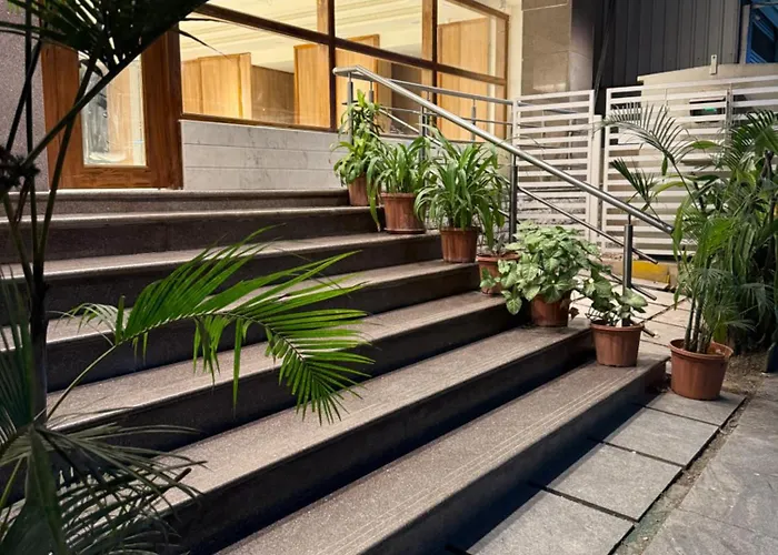 Hotel Dasya - Formerly Nice Stay The Business Hotel