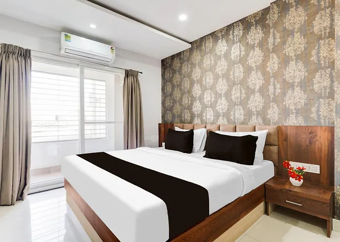 Super Townhouse Oak Dlf Newtown