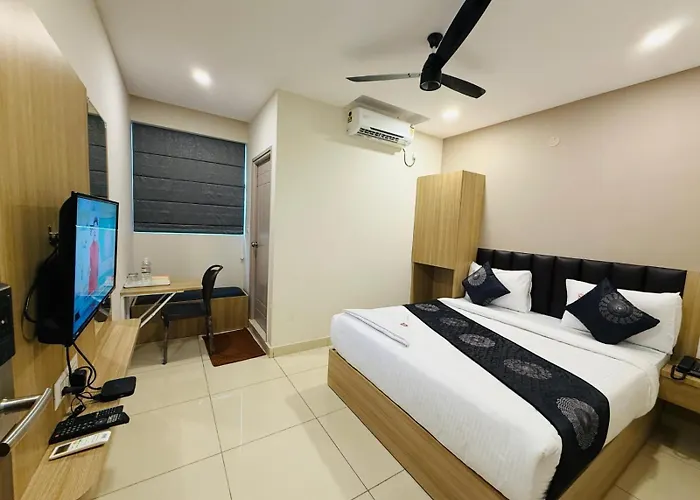 Hotel Sahara Express