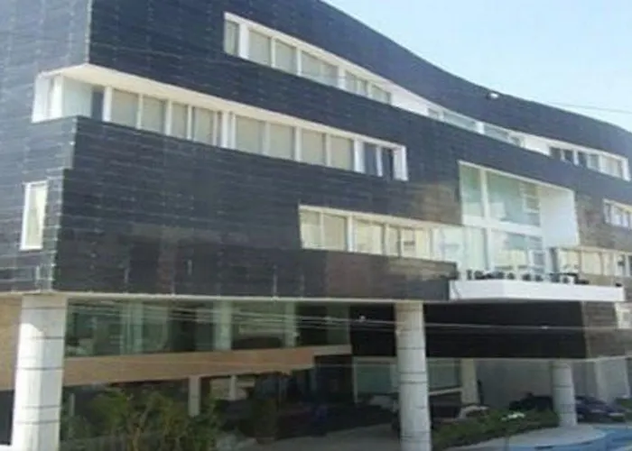 Hotel T.A.P. Gold Crest