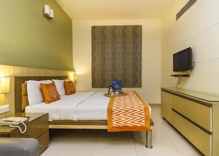 Oyo Rooms Majestic Gandhinagar 2
