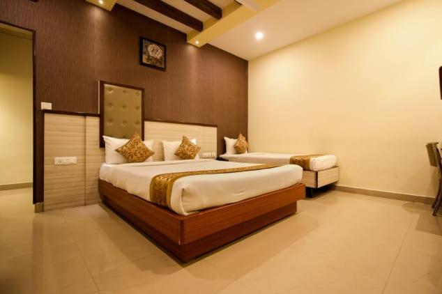 Hotel Kadamba