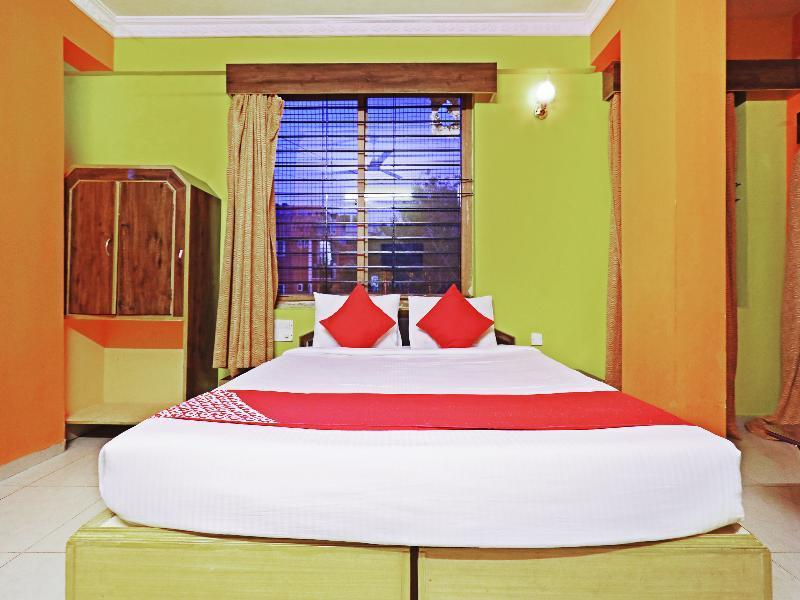 Hotel Flagship Majestic Near Lalbagh Botanical Garden Bangalore
