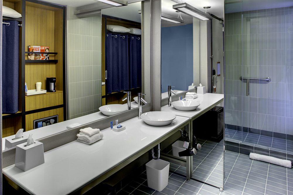 Hotel Aloft Whitefield Bangalore