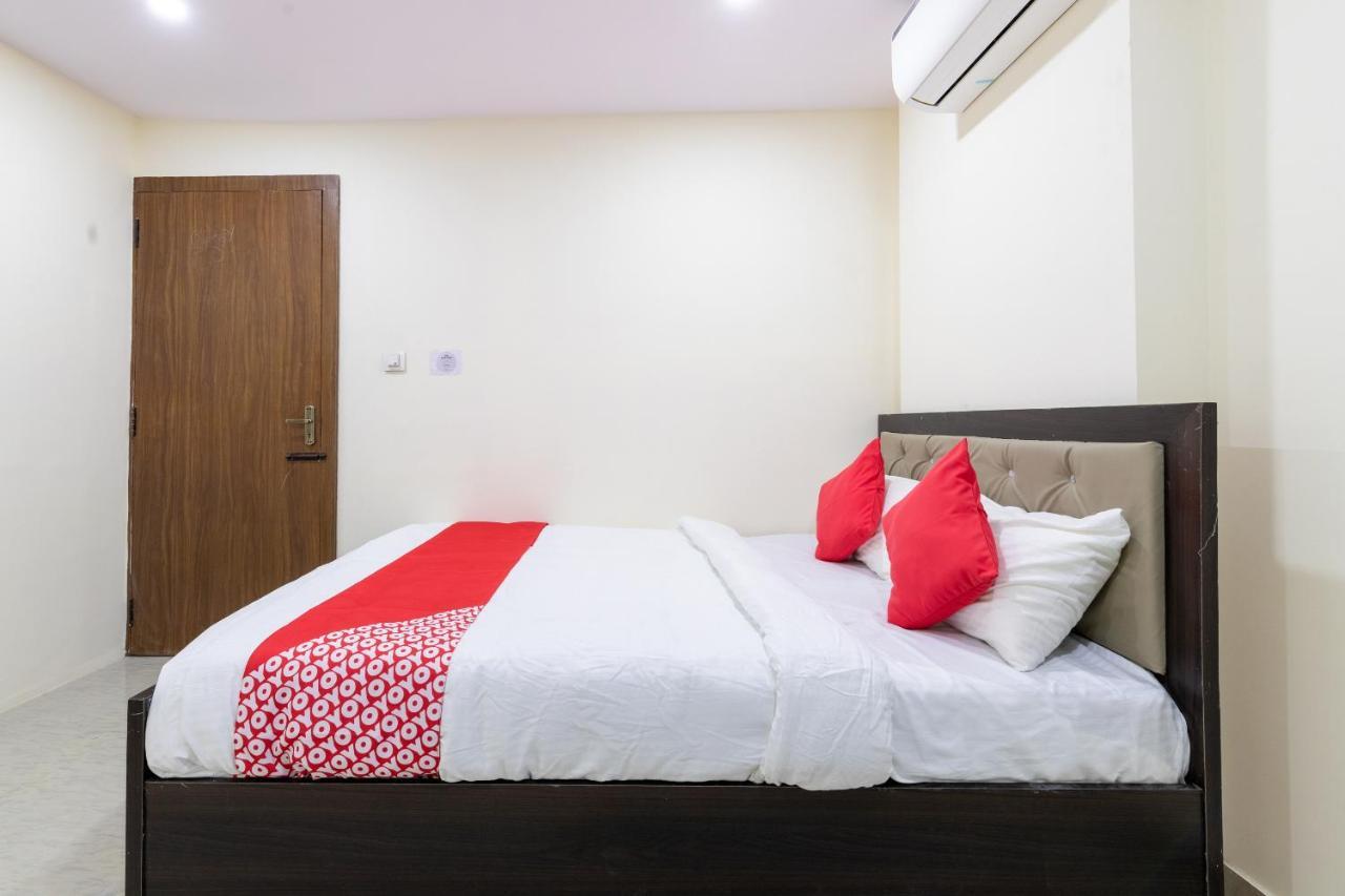 Oyo 45125 Banashankari Comforts 3* Bangalore