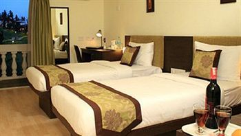 Hotel The Mayer Whitefield