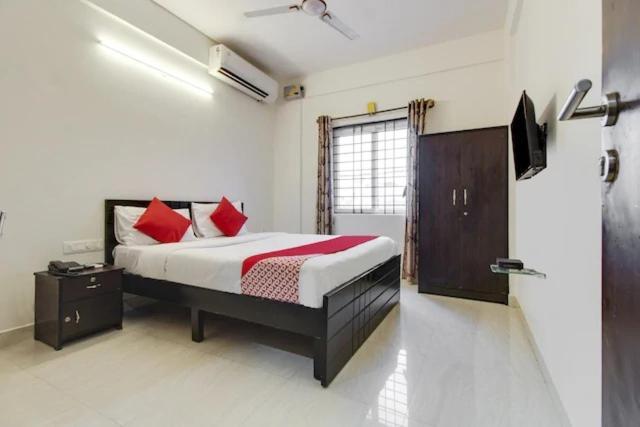 S M Residency Hotel