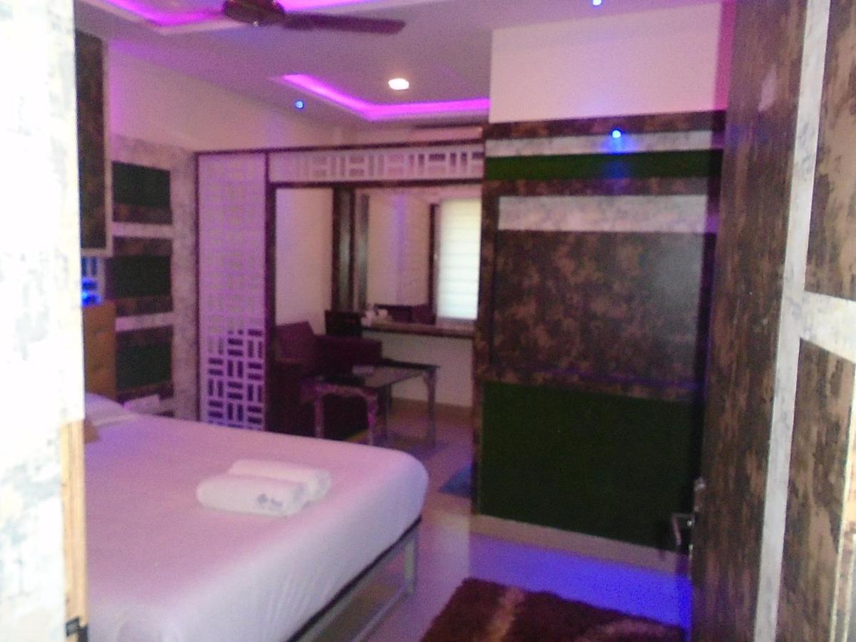 Royal Residency