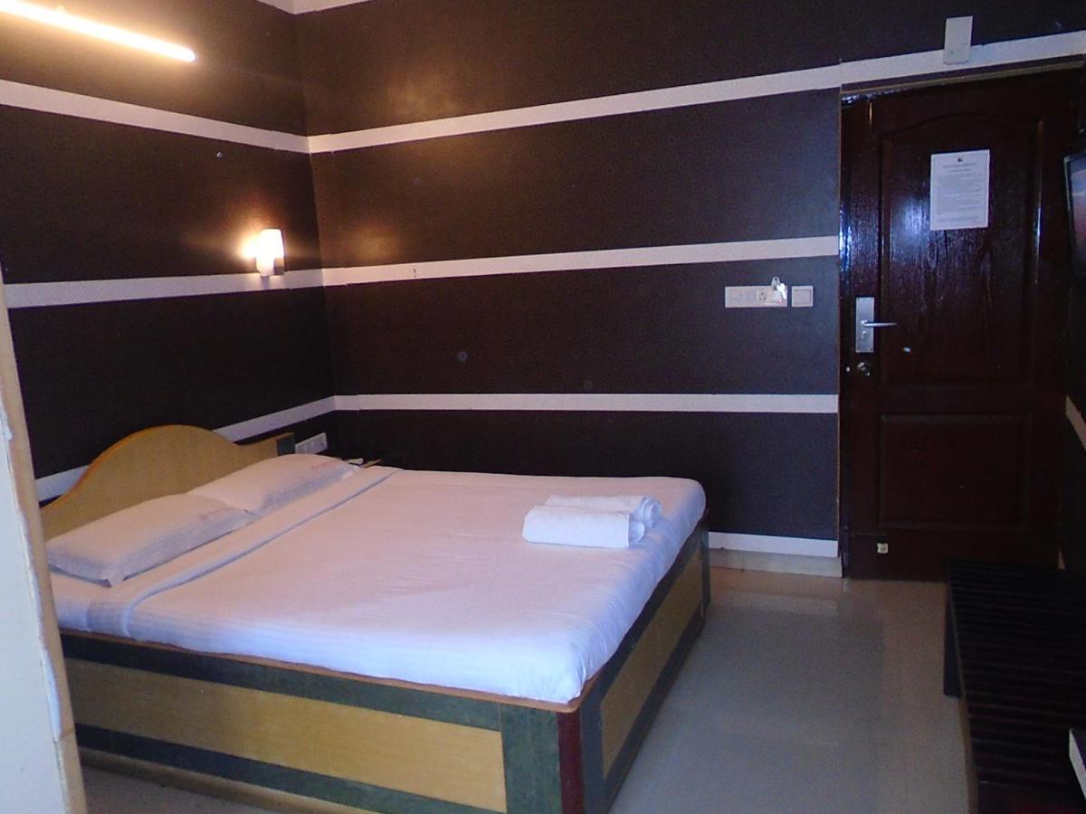 Hotel Royal Residency