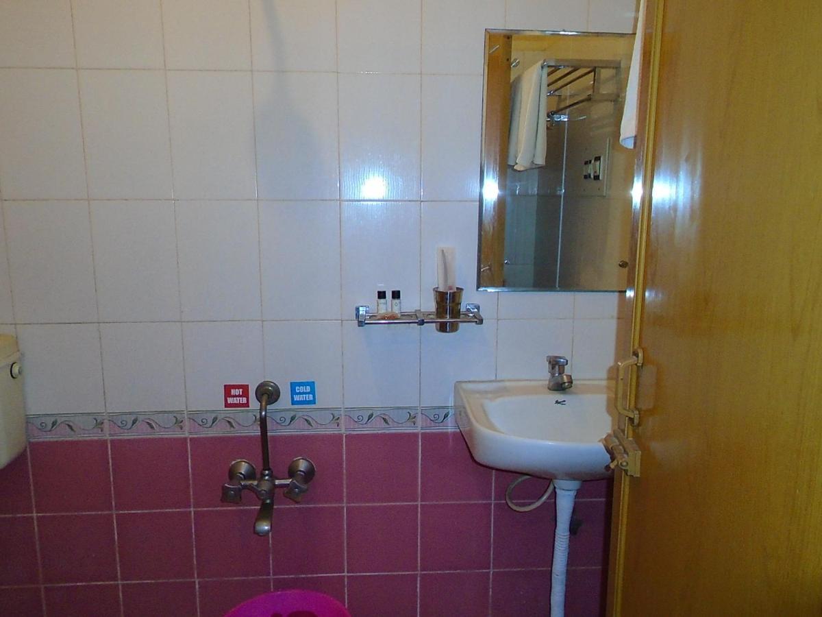 Hotel Royal Residency 2*