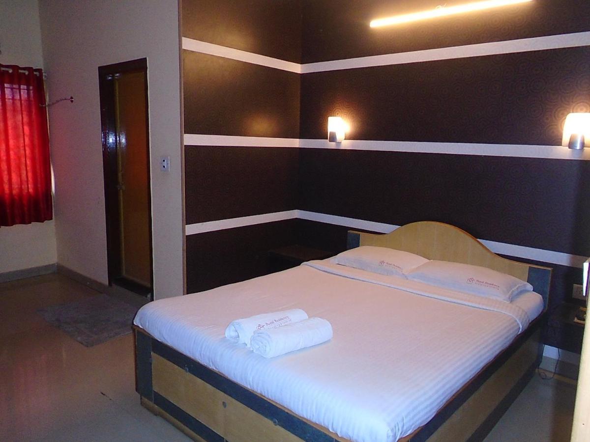 Royal Residency