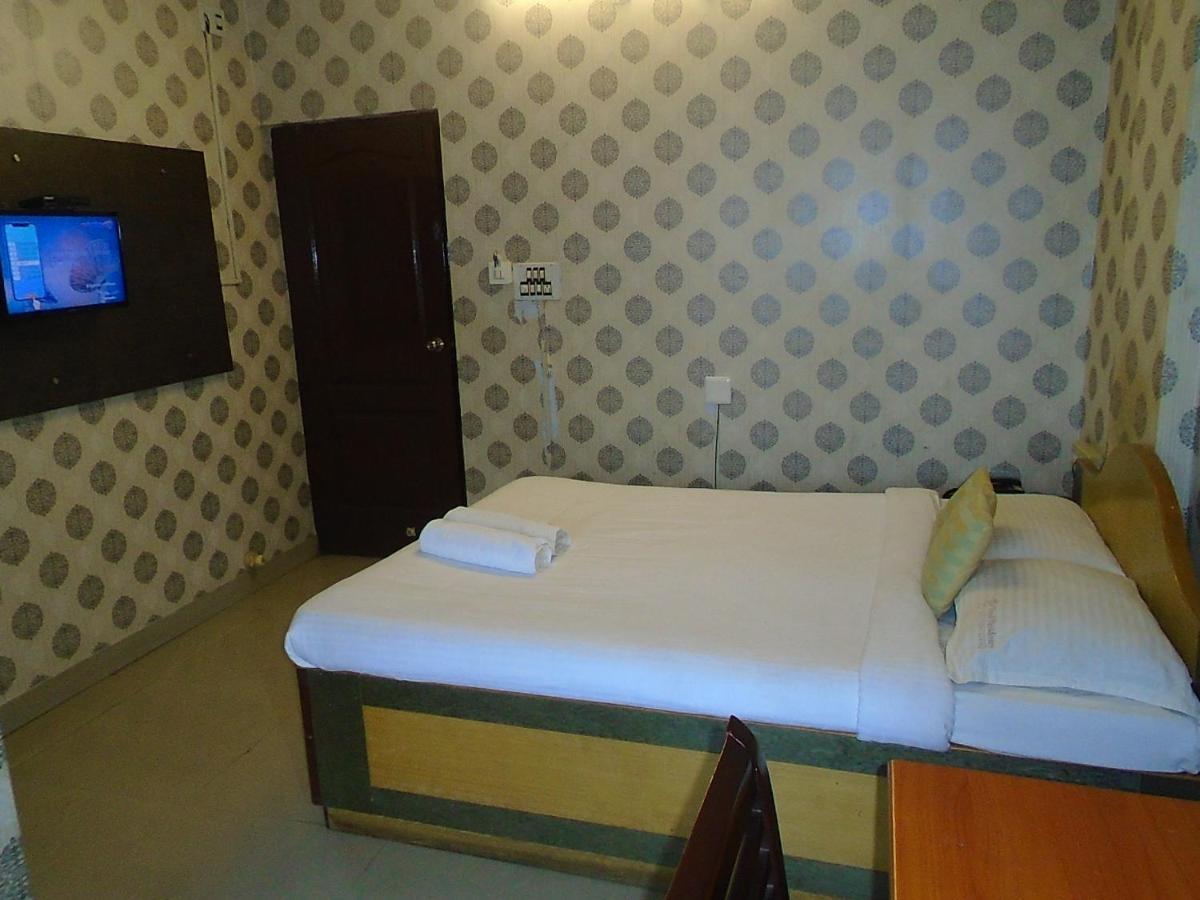 Hotel Royal Residency