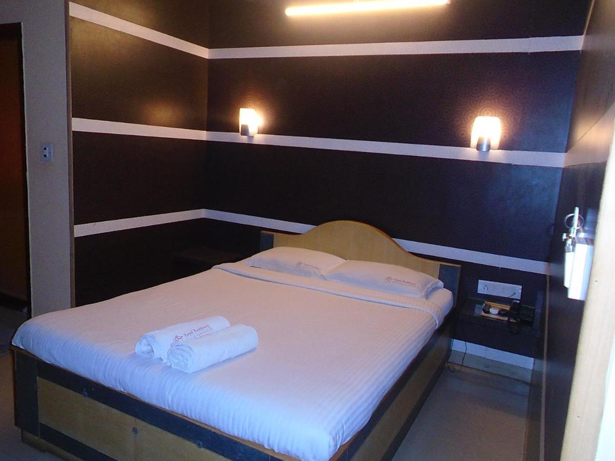 Hotel Royal Residency