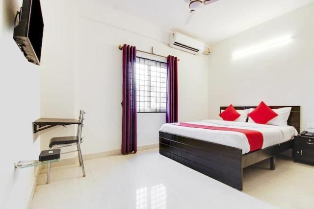 S M Residency 2*