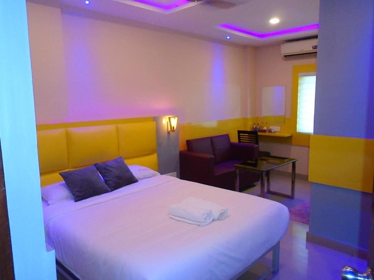 Royal Residency Hotel