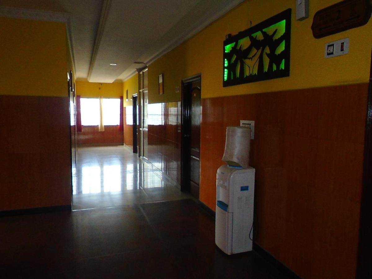 Royal Residency Hotel 2*