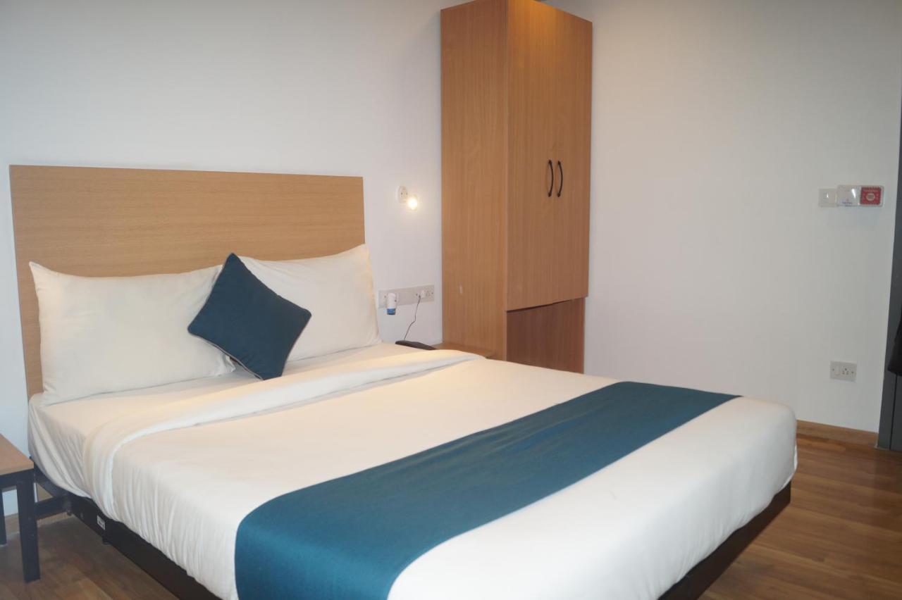 Hotel Omatra Alchemy Suites Bangalore