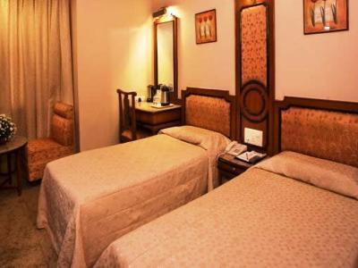 Hotel Pai Viceroy