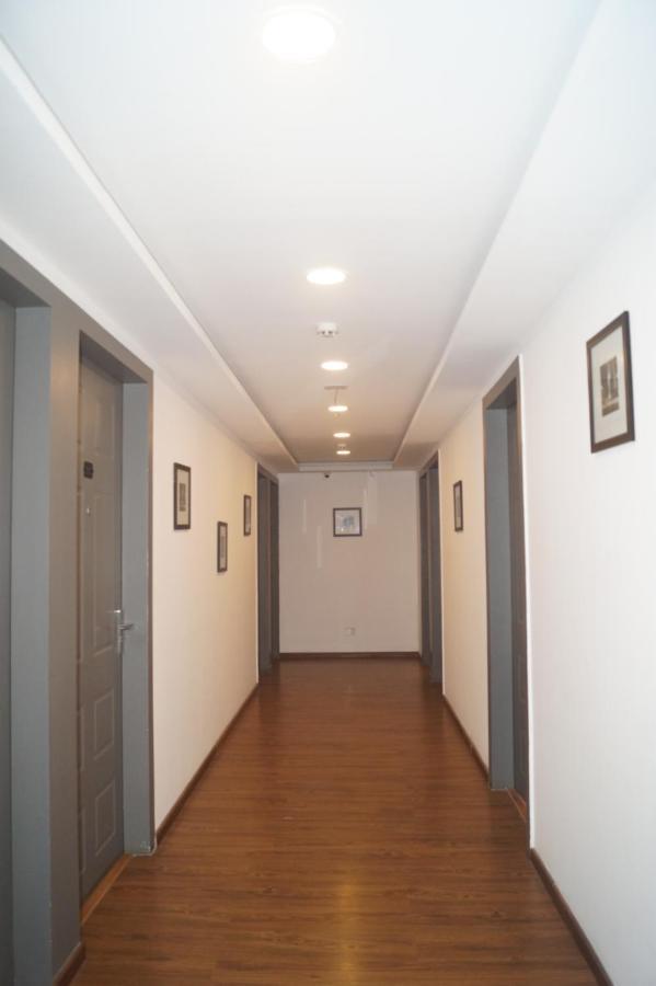 Hotel Omatra Alchemy Suites 3*
