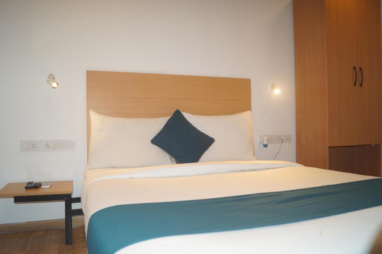 Omatra Alchemy Suites Hotel 3*