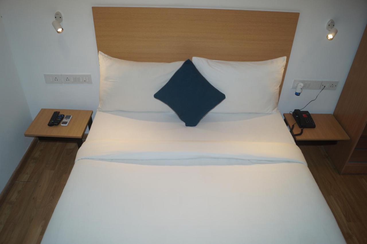 Hotel Omatra Alchemy Suites 3*