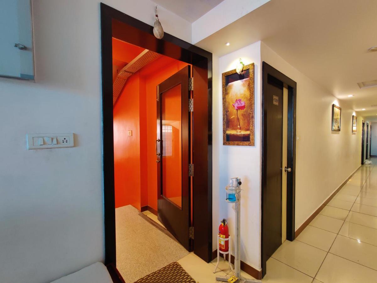 Hotel Urs Palace Hotel Bangalore