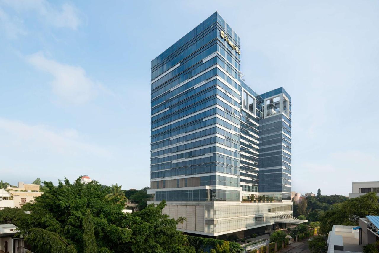 Shangri-la Hotel 5*