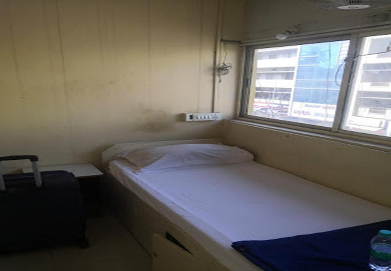 Surya Residency Majestic 2*