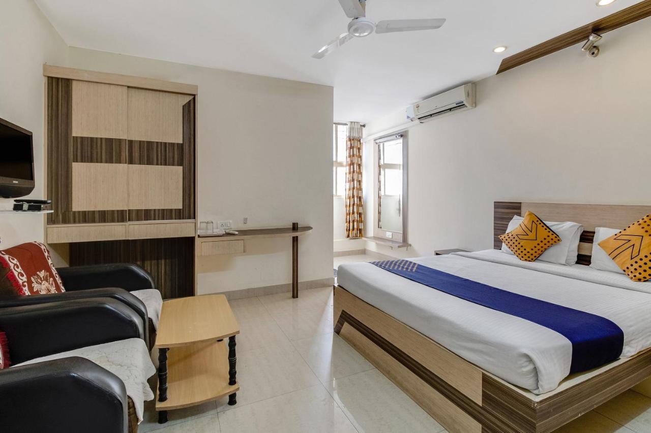 Oyo 74173 Shree Ganesh Regency Hotel 3*