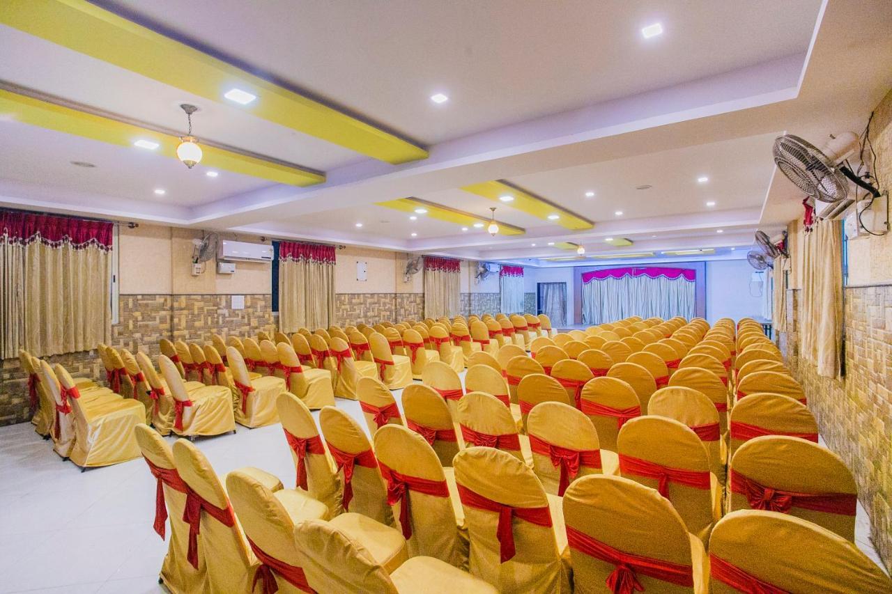 Hotel Oyo 25121 Bns