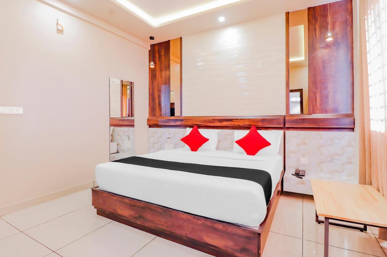 Capital O 79412 Aishwarya Inn 3* Bangalore