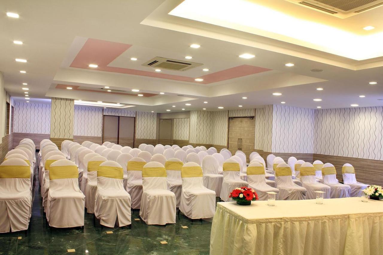 Crn Canary Hotel 3*