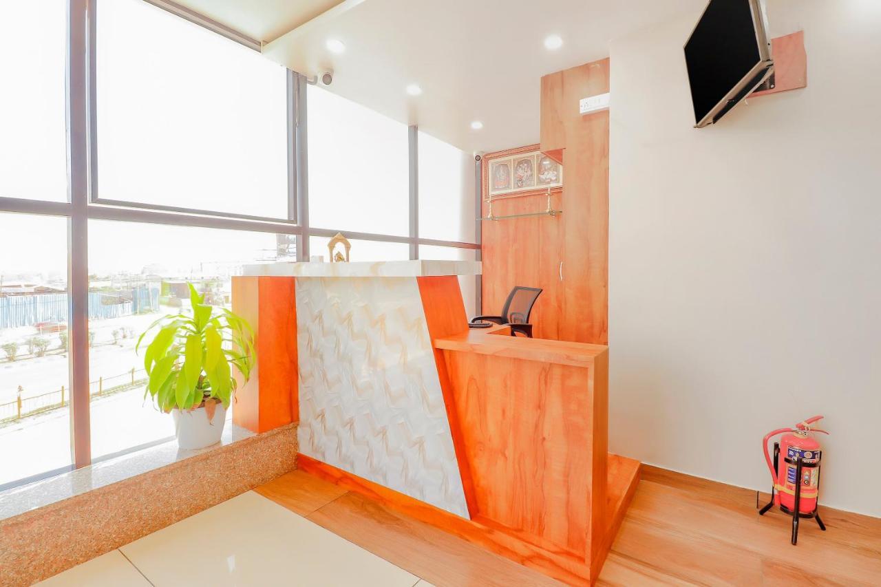 Hotel Capital O 79412 Aishwarya Inn 3*