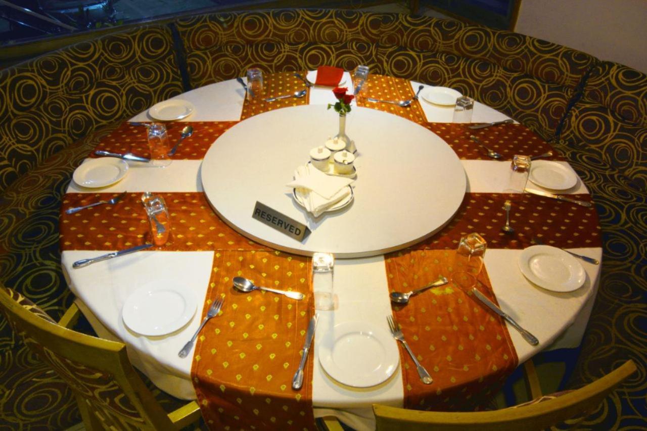 Ashraya International Hotel 3*