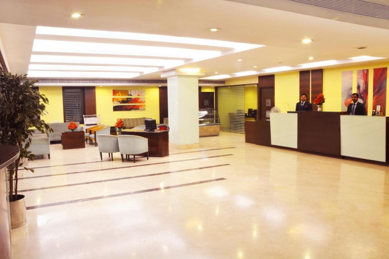 Ashraya International 3*
