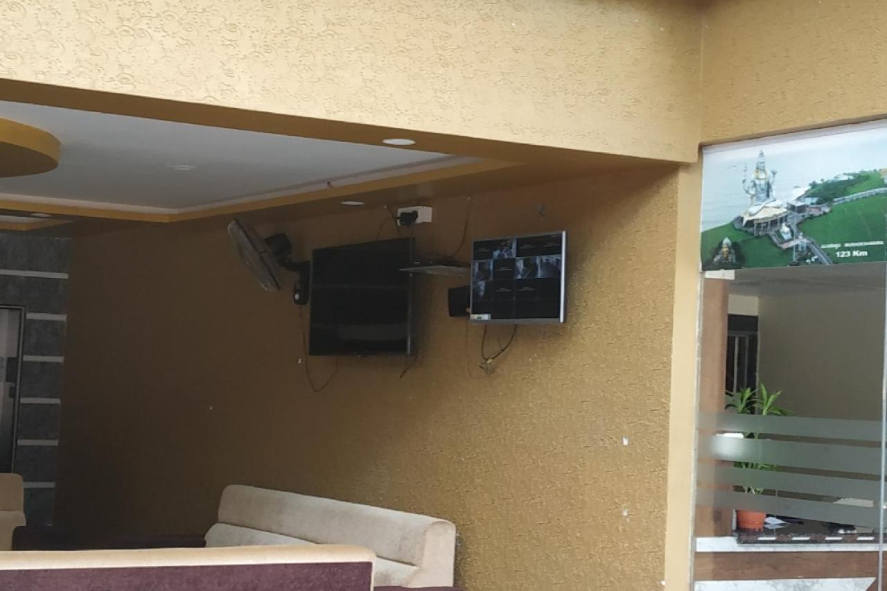 Prakrathi Residency 2*