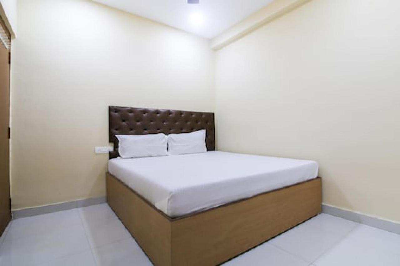 Prakrathi Residency Hotel