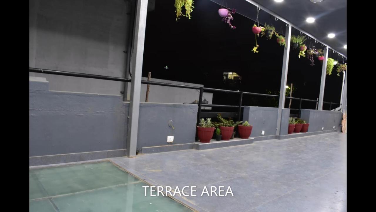 4 Seasons Suites J.P. Nagar Apartment *