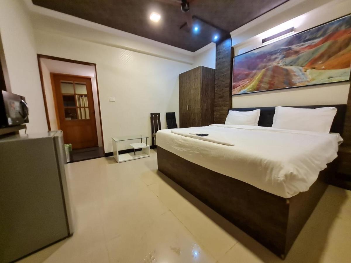 4 Seasons Suites J.P. Nagar Apartment *