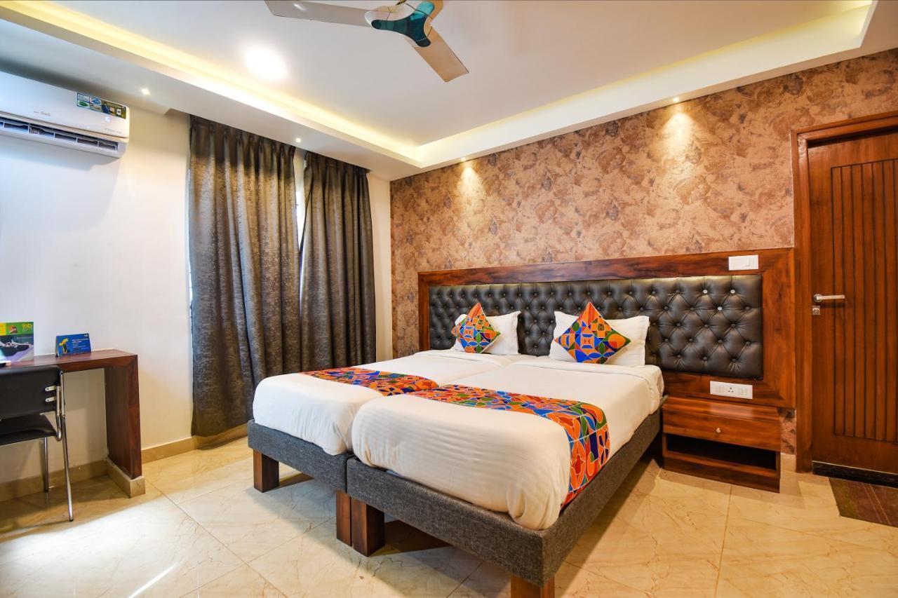 Fabhotel Golden Evana Hotel