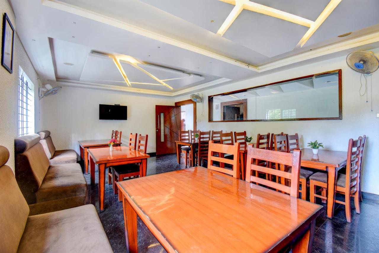 Fabhotel Golden Evana 3*