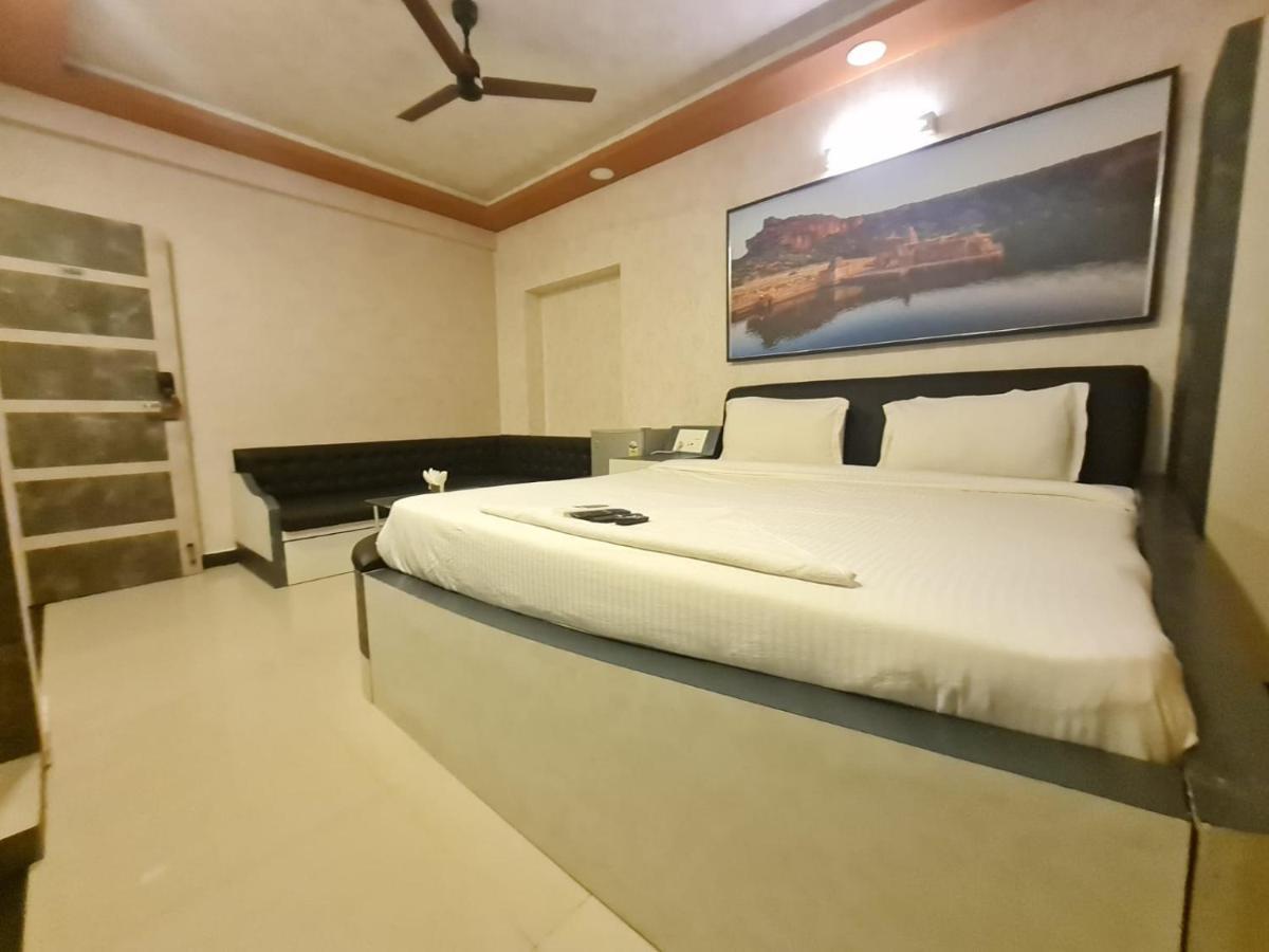 Apartment 4 Seasons Suites J.P. Nagar Bangalore