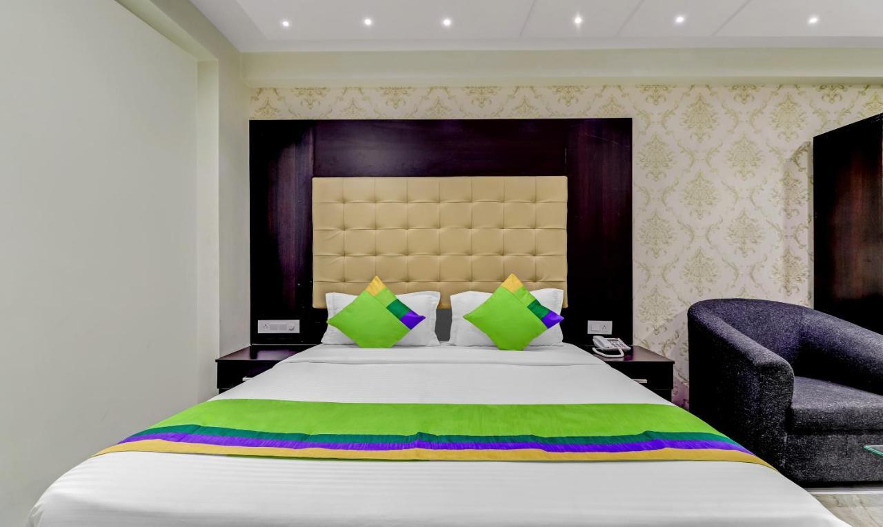 Treebo Trend Emora And Suites Domlur Bangalore