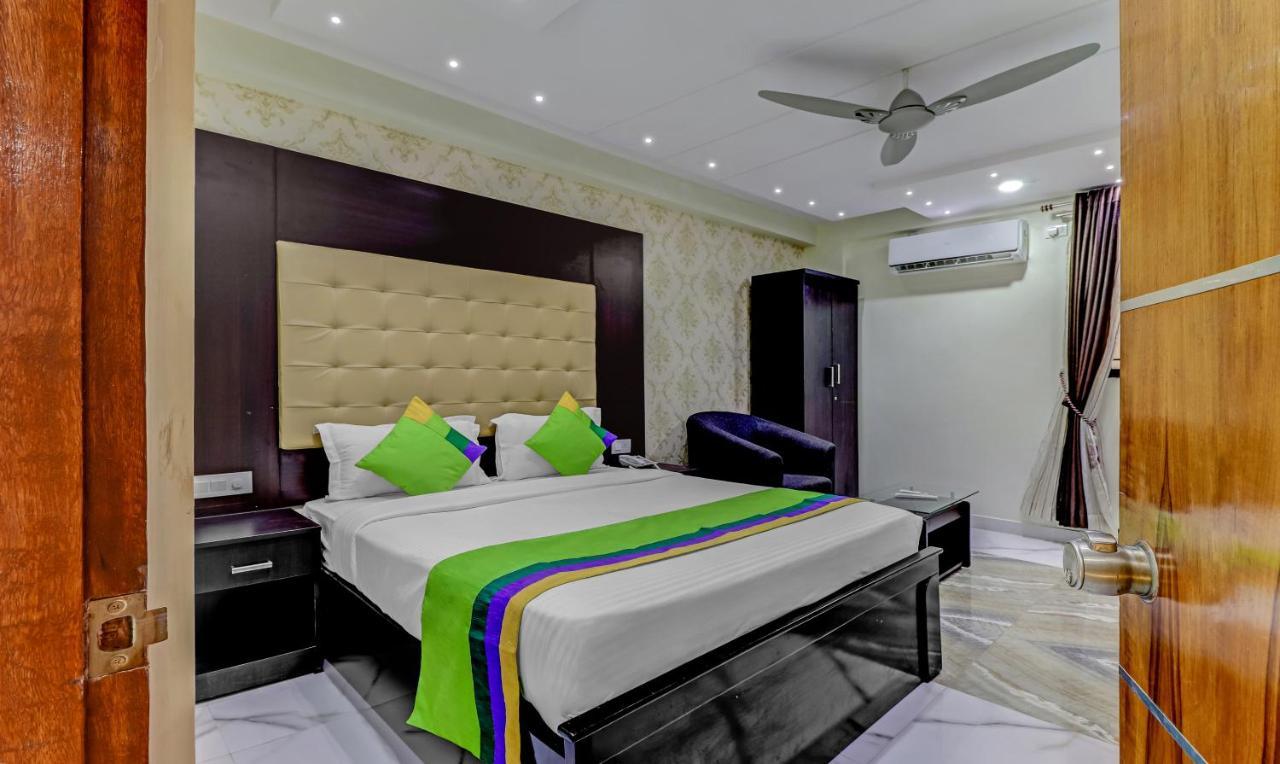 Treebo Trend Emora And Suites Domlur Bangalore