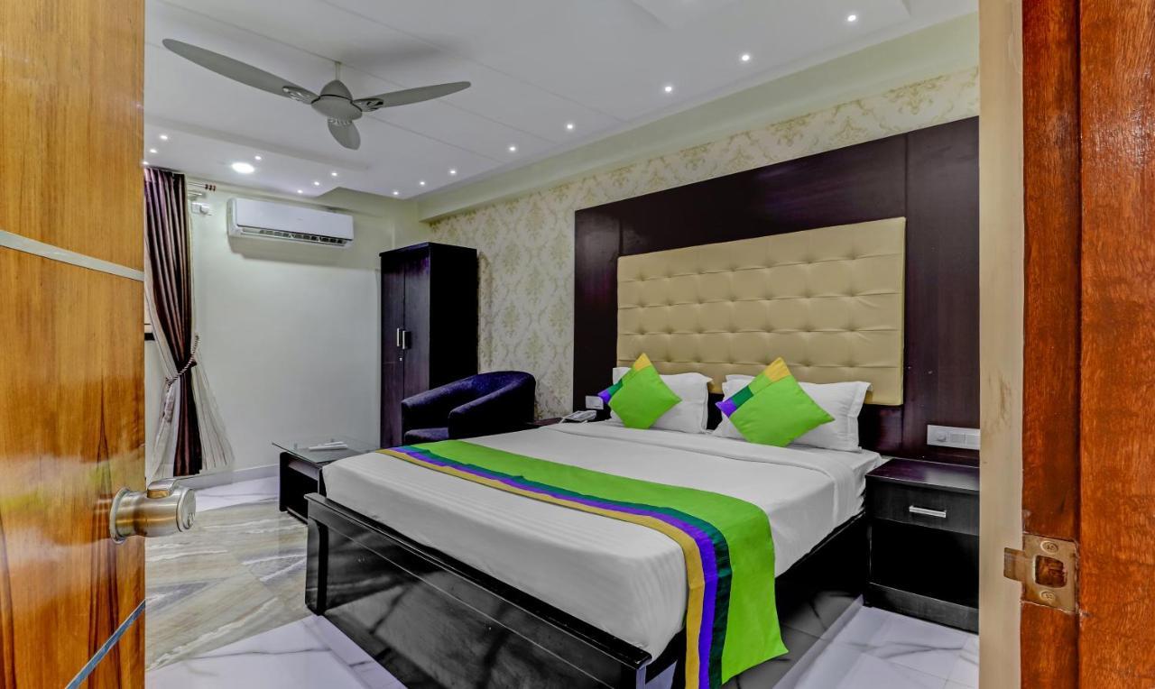 Treebo Trend Emora And Suites Domlur 3*