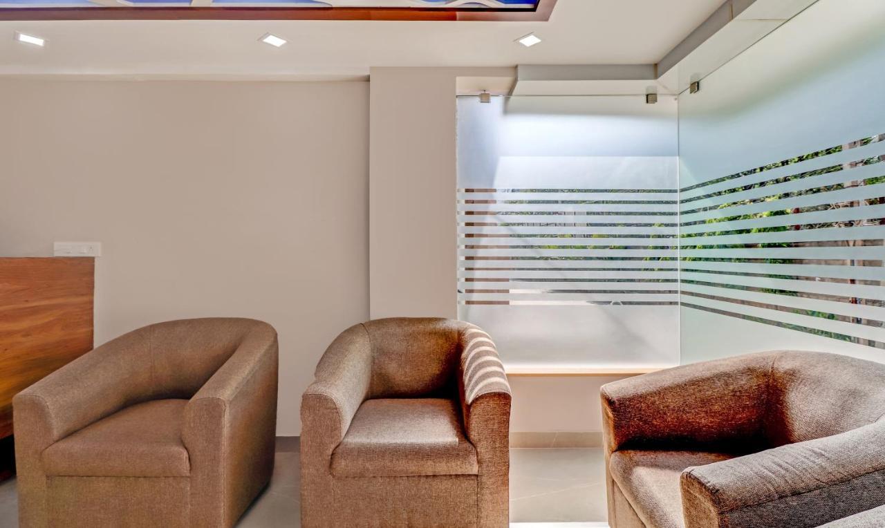Treebo Trend Emora And Suites Domlur 3* Bangalore