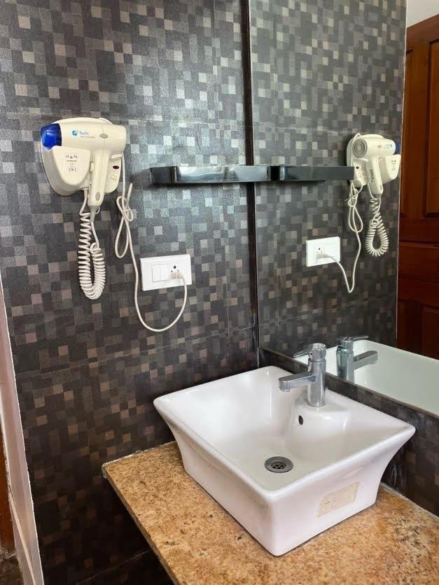 Avi Fortune - Near International Airport Apartment Bangalore